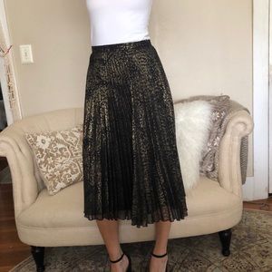 Topshop Pleated metallic cat-print skirt